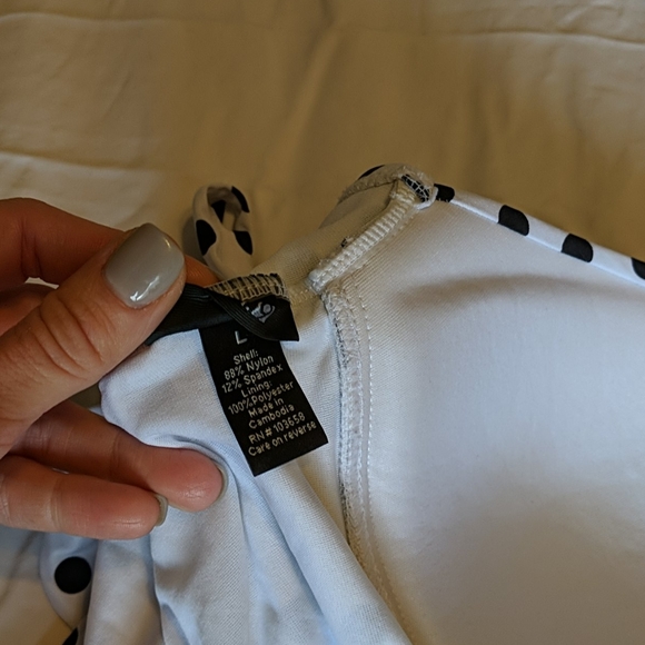 Apt 9 halter swim top Sz L - Picture 3 of 3